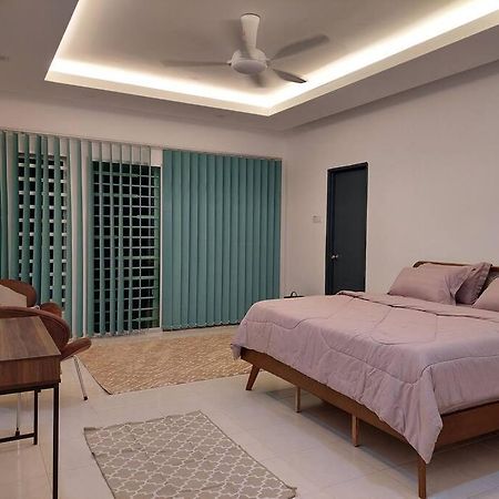 Yong Guesthouse Куала Кангсар Екстериор снимка